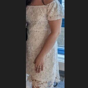 Bloomingdales Aqua Dress Size Large in White